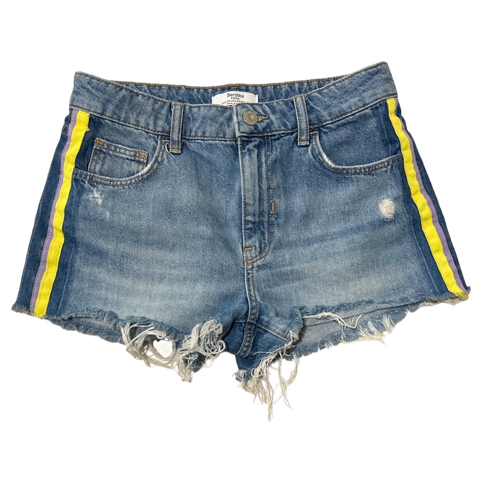 Bershka Distressed Cut-off Denim Shorts Size 4